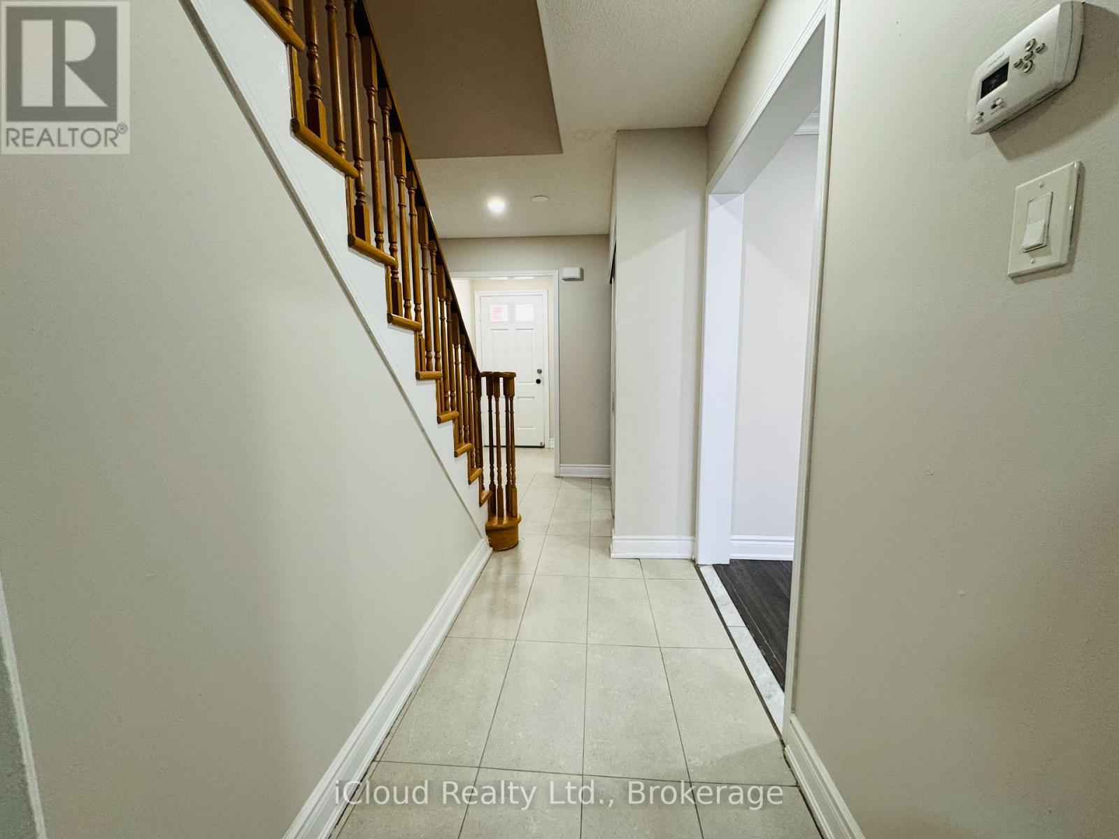 6 Dutch Crescent, Brampton, Ontario  L6Y 3V9 - Photo 15 - W12369082