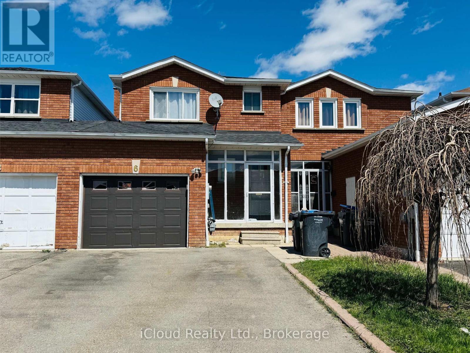 6 Dutch Crescent, Brampton, Ontario  L6Y 3V9 - Photo 2 - W12369082
