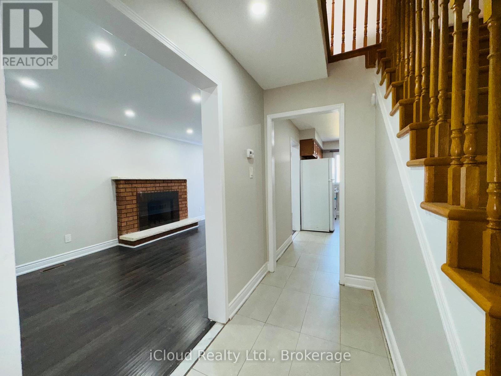 6 Dutch Crescent, Brampton, Ontario  L6Y 3V9 - Photo 20 - W12369082