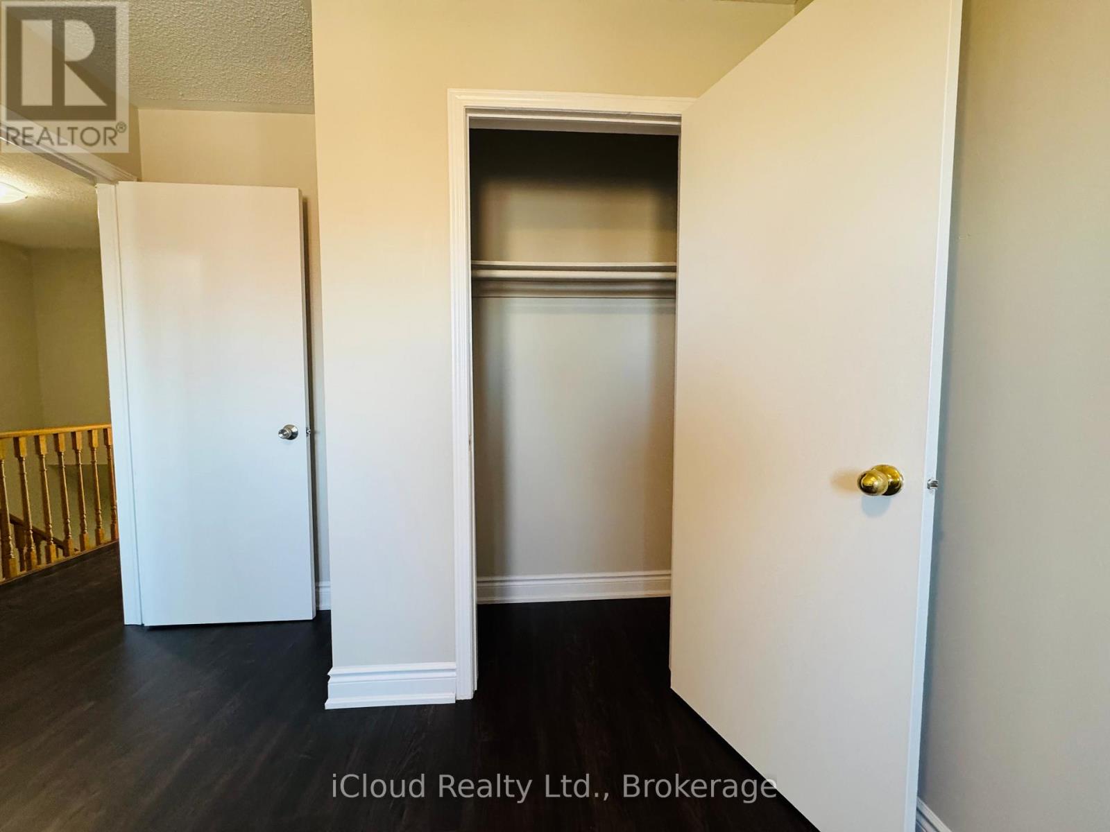6 Dutch Crescent, Brampton, Ontario  L6Y 3V9 - Photo 36 - W12369082