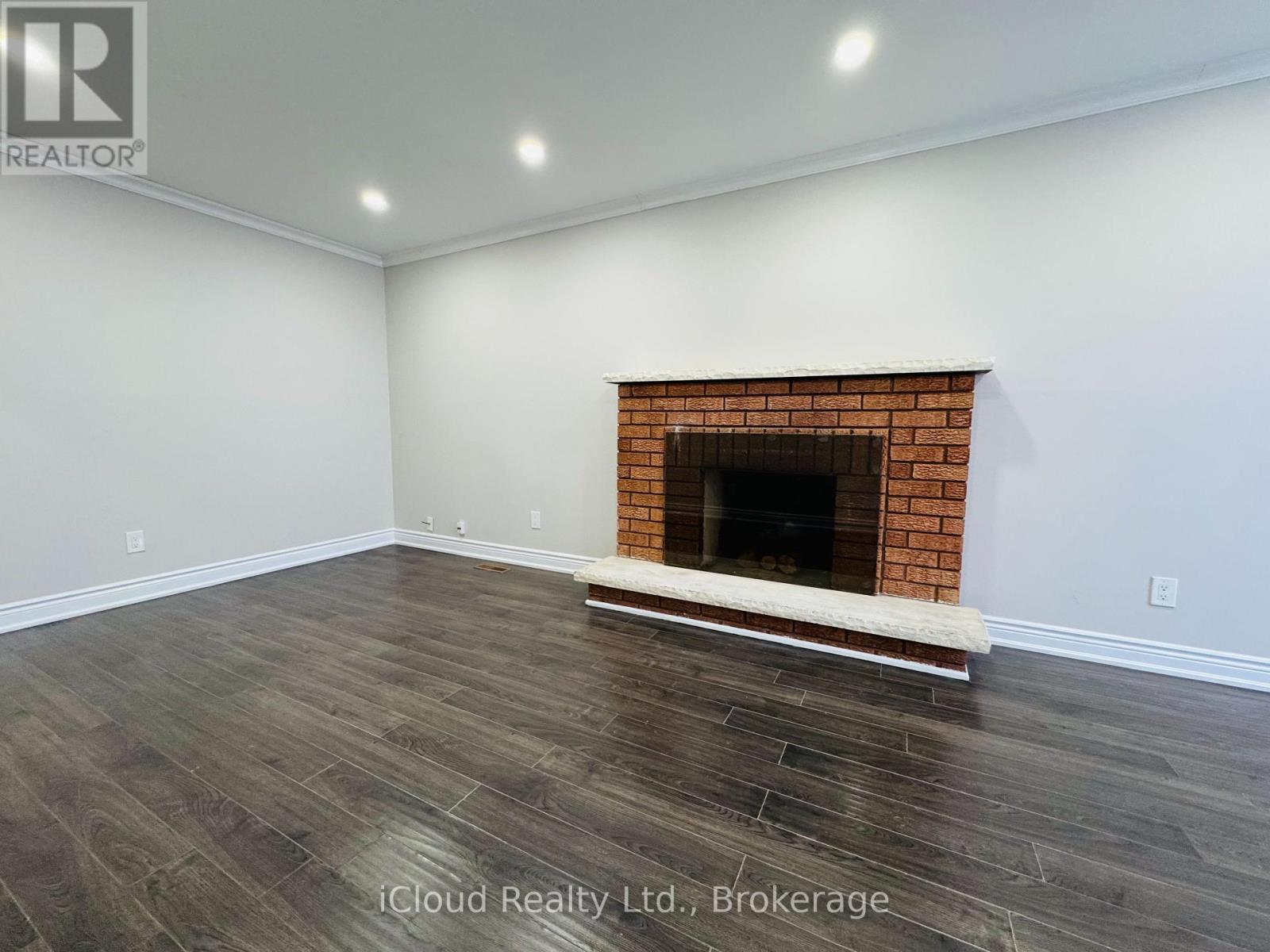 6 Dutch Crescent, Brampton, Ontario  L6Y 3V9 - Photo 8 - W12369082
