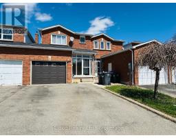 6 DUTCH CRESCENT, Brampton, Ontario