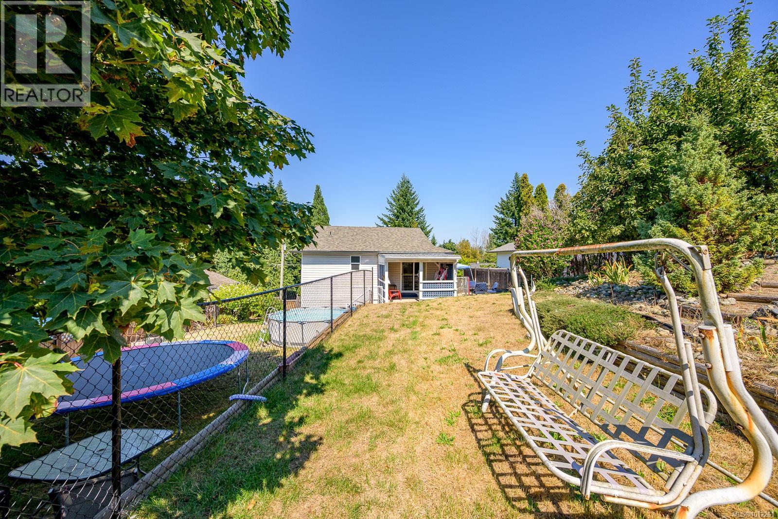 825 Pinecrest Rd, Campbell River, British Columbia  V9W 7N2 - Photo 37 - 1012261
