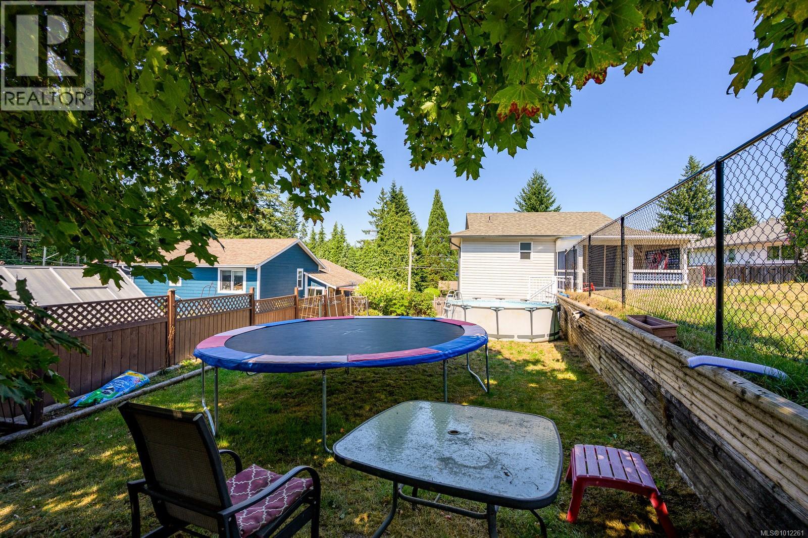 825 Pinecrest Rd, Campbell River, British Columbia  V9W 7N2 - Photo 40 - 1012261