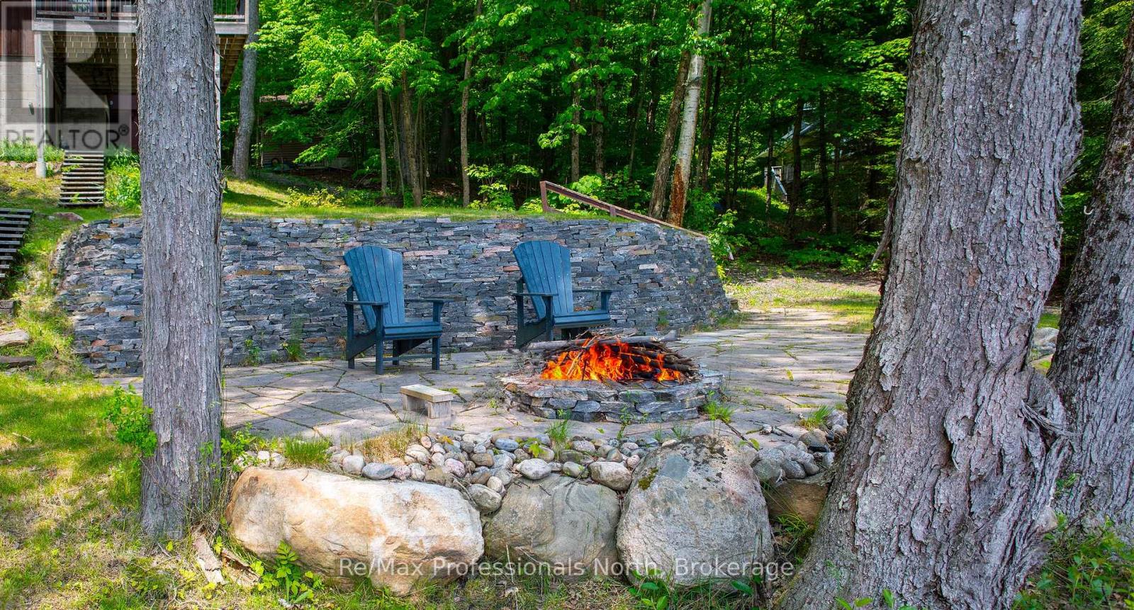 1008 Seven Dwarfs Crescent, Bracebridge (Oakley), Ontario  P1L 1X1 - Photo 14 - X12225118