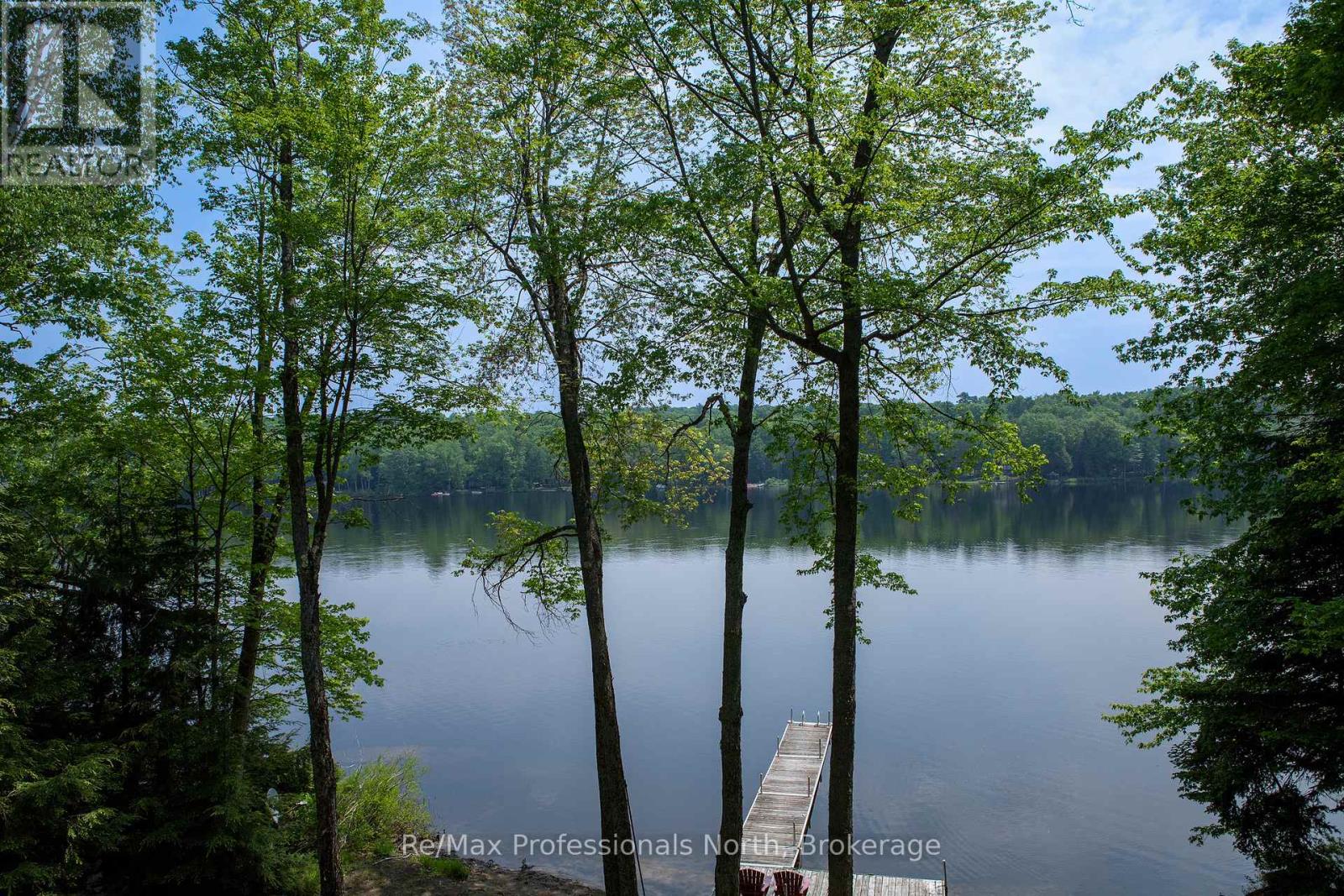 1008 Seven Dwarfs Crescent, Bracebridge (Oakley), Ontario  P1L 1X1 - Photo 13 - X12225118