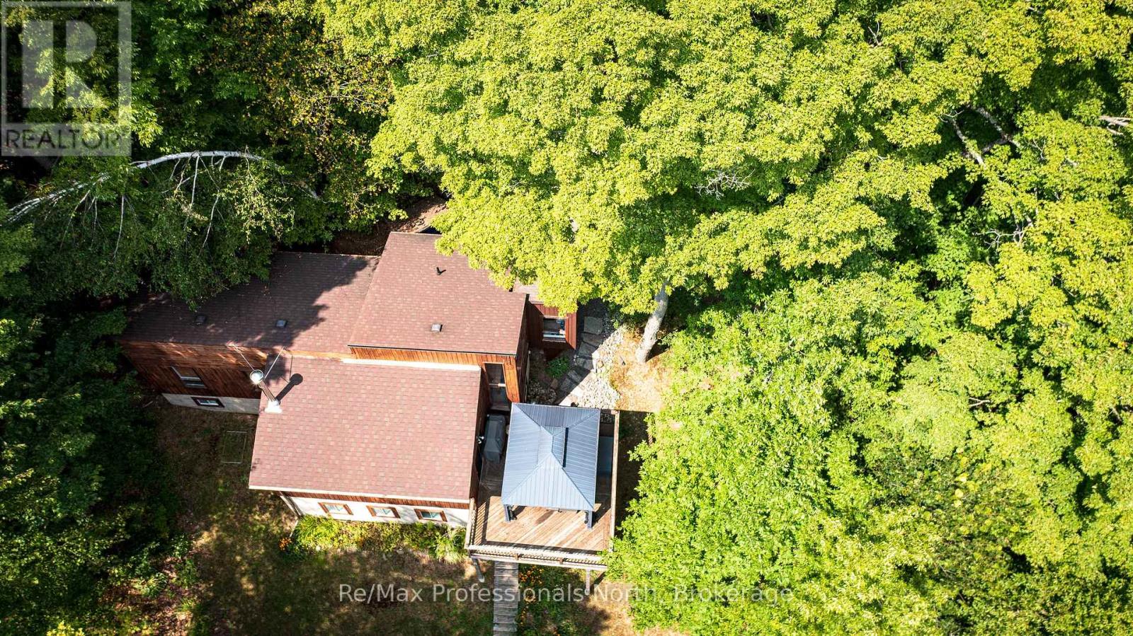 1008 Seven Dwarfs Crescent, Bracebridge (Oakley), Ontario  P1L 1X1 - Photo 19 - X12225118