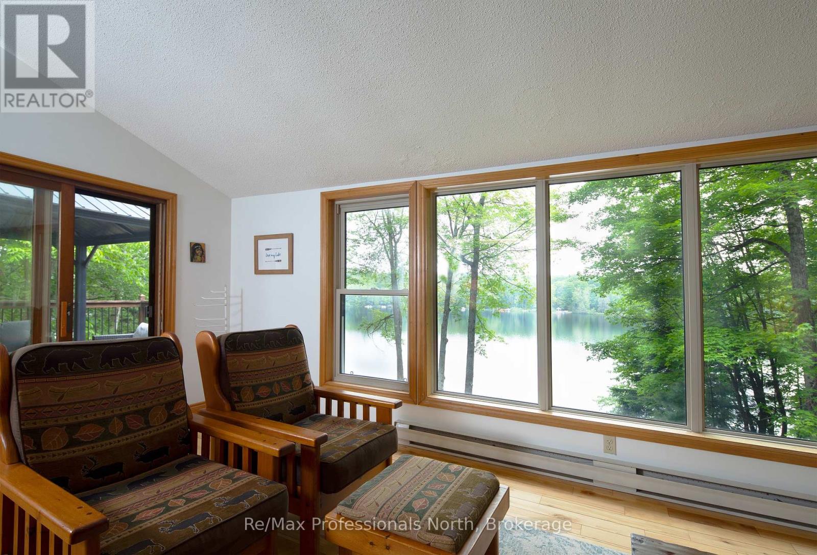 1008 Seven Dwarfs Crescent, Bracebridge (Oakley), Ontario  P1L 1X1 - Photo 34 - X12225118