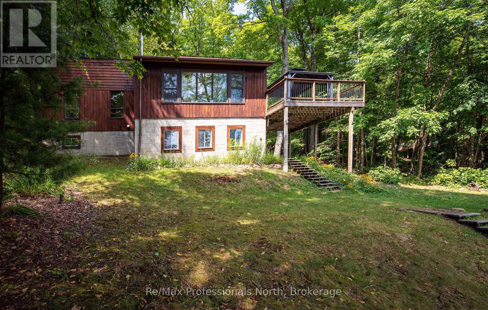 1008 Seven Dwarfs Crescent, Bracebridge (Oakley), Ontario  P1L 1X1 - Photo 5 - X12225118