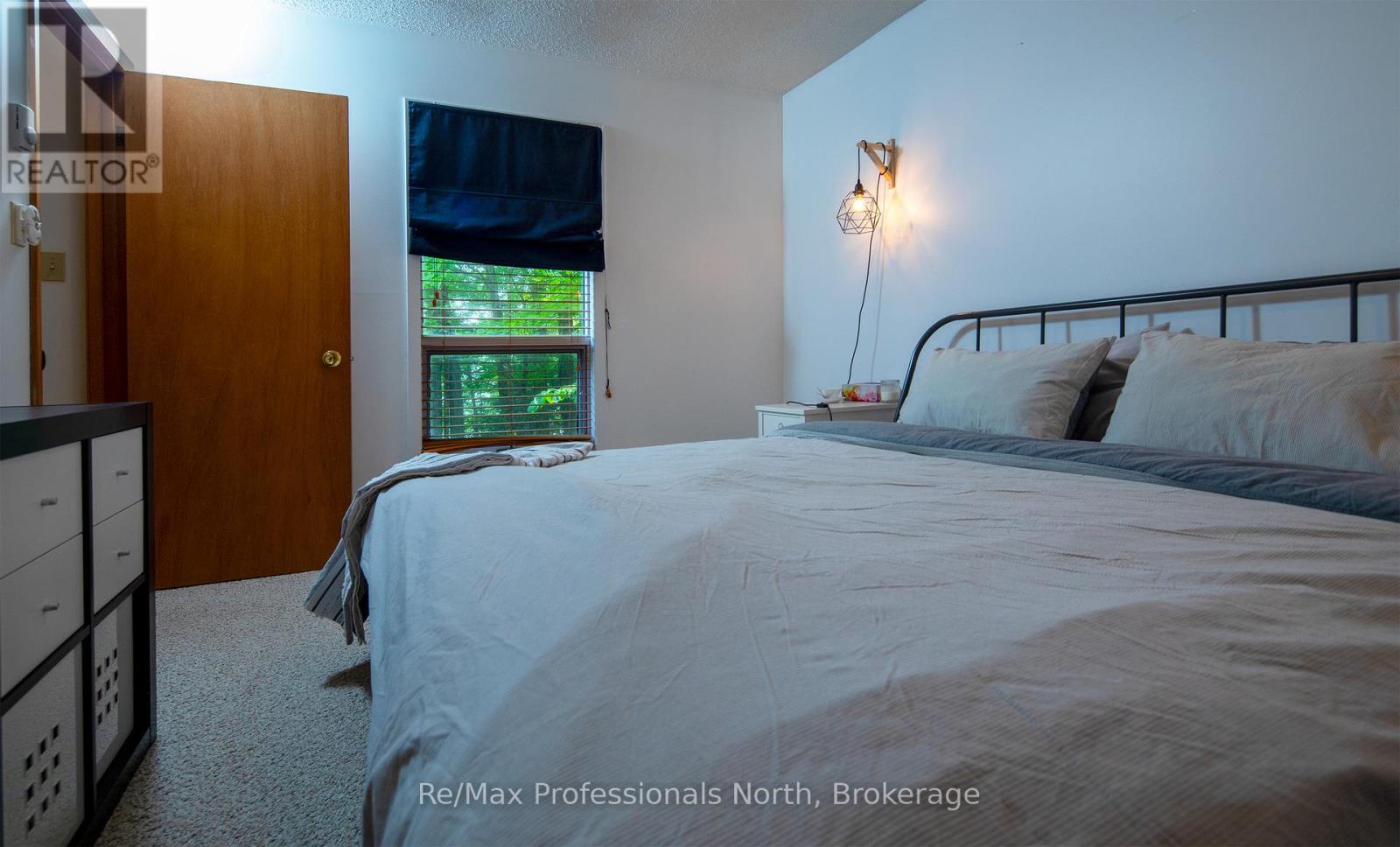 1008 Seven Dwarfs Crescent, Bracebridge (Oakley), Ontario  P1L 1X1 - Photo 41 - X12225118
