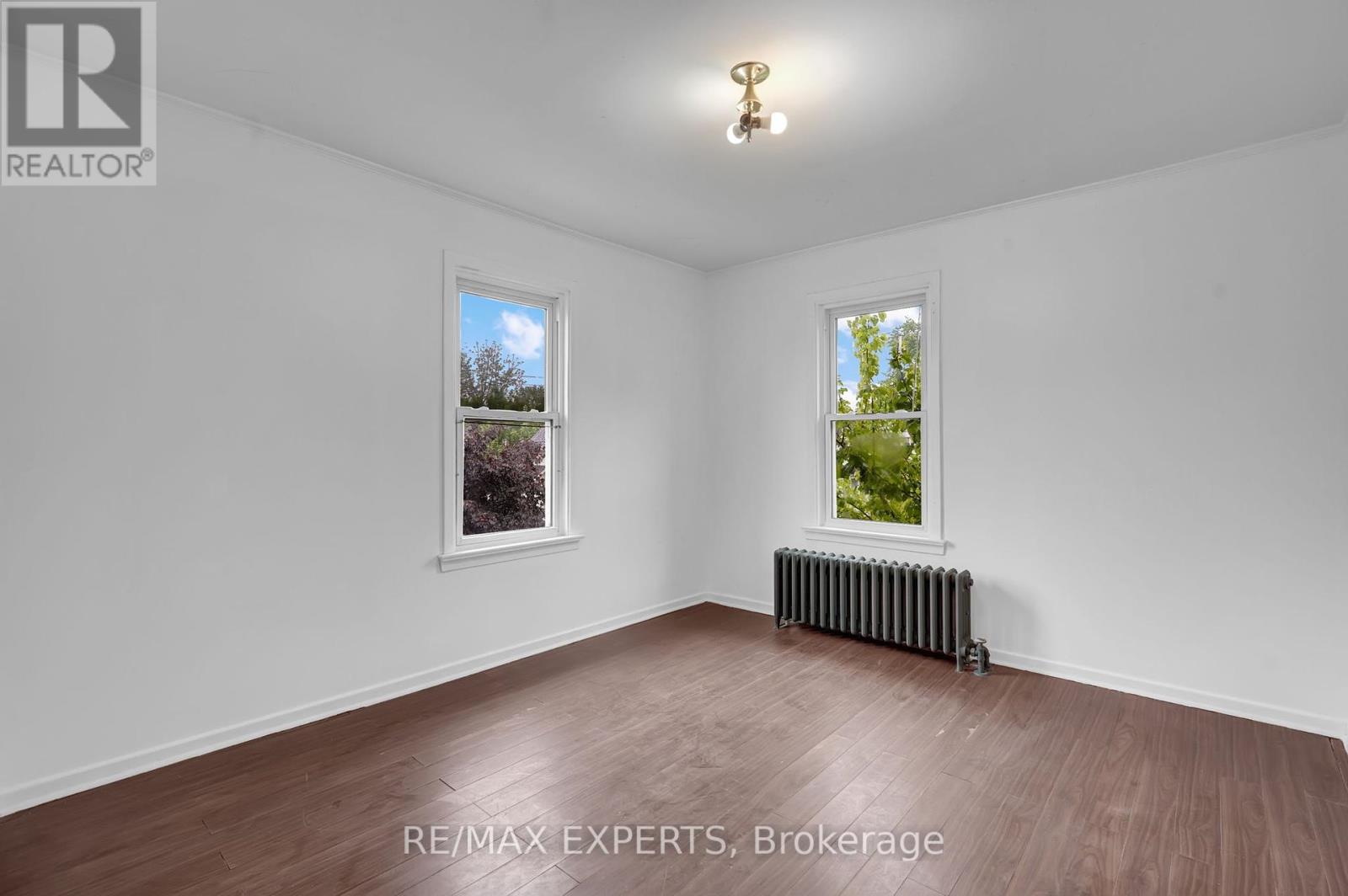 93 State Street, Welland, Ontario  L3B 4K6 - Photo 17 - X12369084