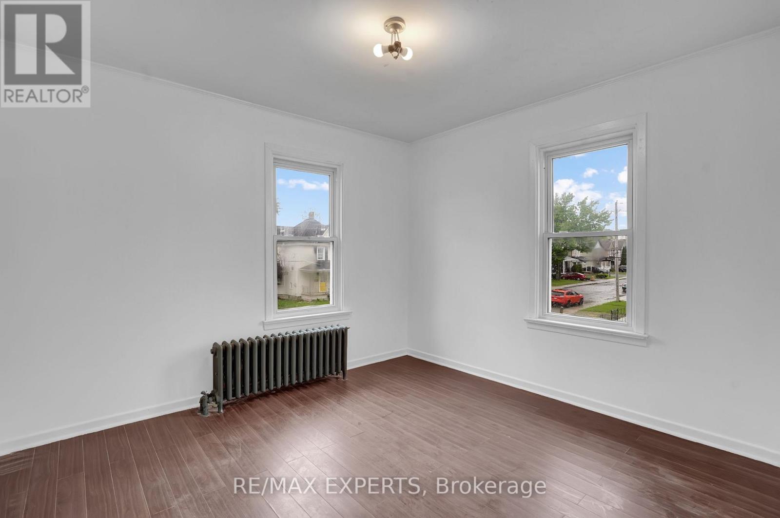 93 State Street, Welland, Ontario  L3B 4K6 - Photo 21 - X12369084