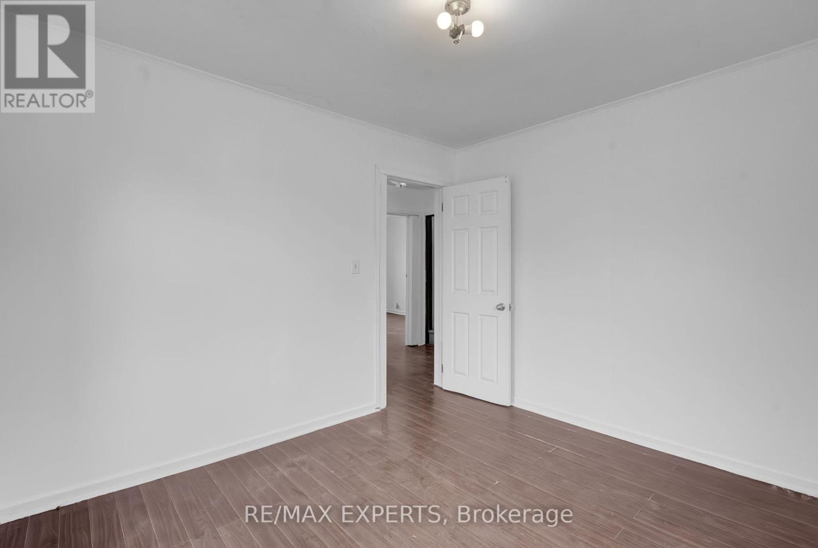 93 State Street, Welland, Ontario  L3B 4K6 - Photo 22 - X12369084