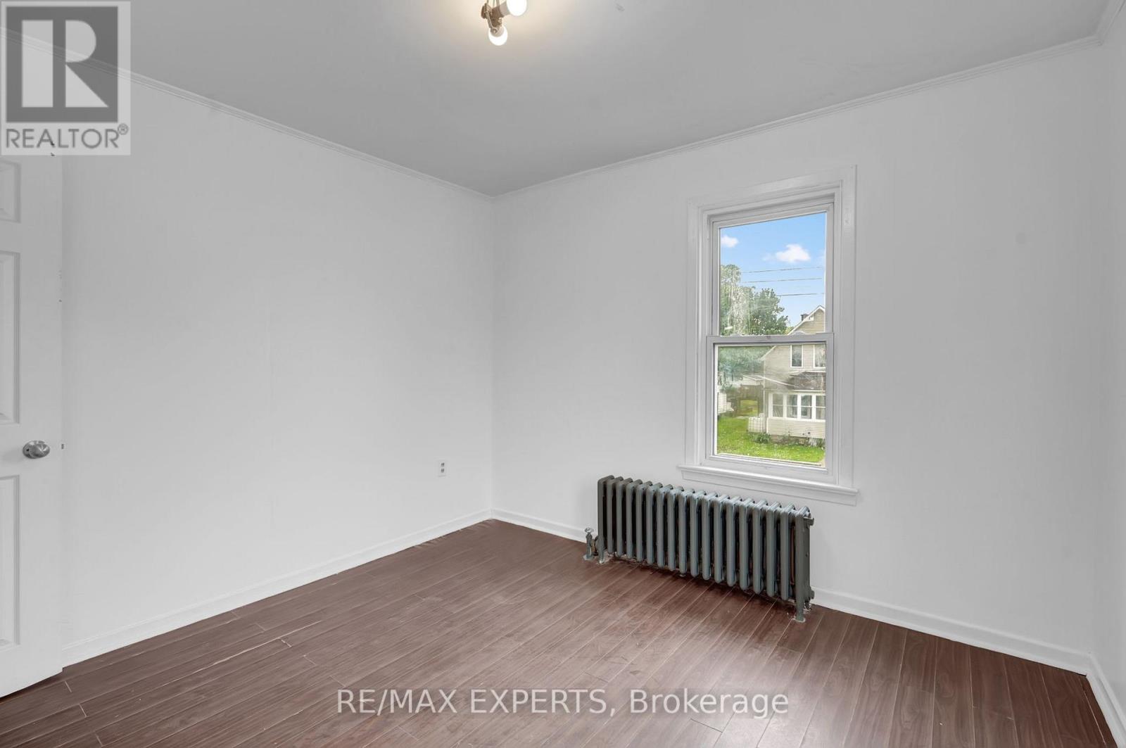 93 State Street, Welland, Ontario  L3B 4K6 - Photo 23 - X12369084