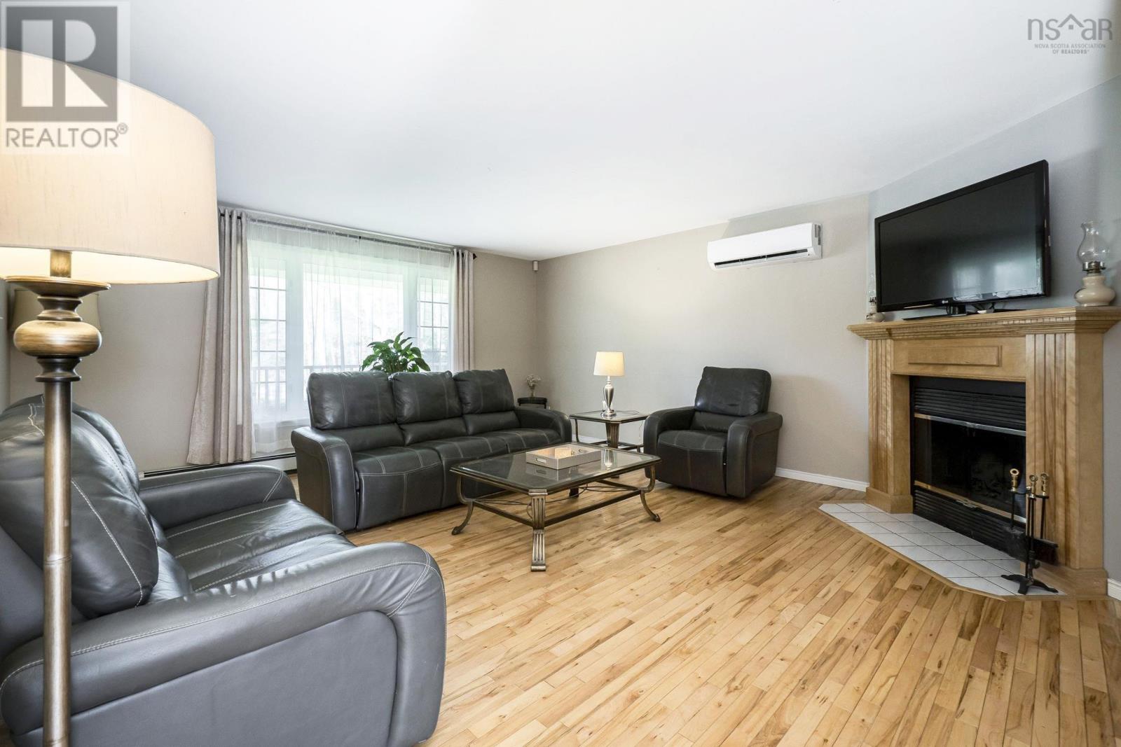 18 Merganser Avenue, Timberlea, Nova Scotia  B3T 1J1 - Photo 7 - 202510287