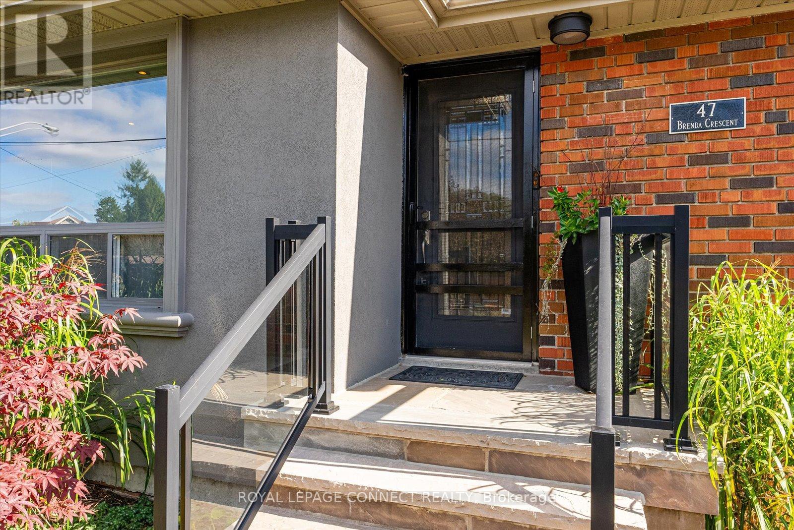 Property at 47 BRENDA CRESCENT image 3