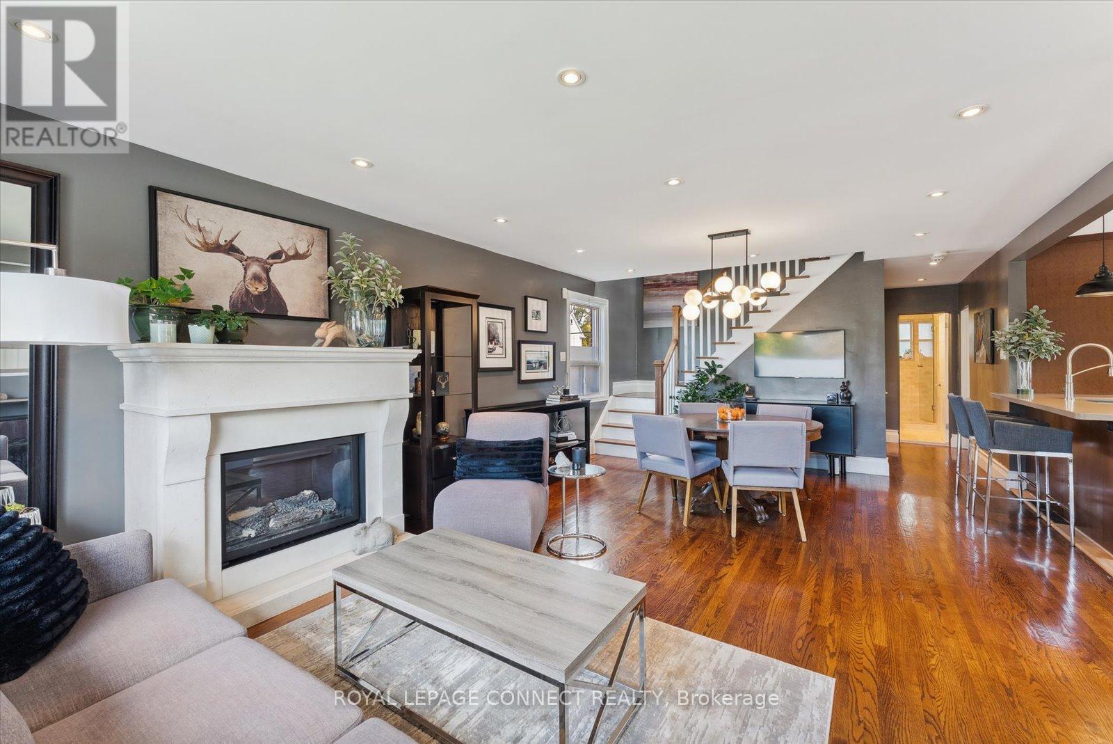 47 Brenda Crescent, Toronto, Ontario  M1K 3C5 - Photo 7 - E12369146