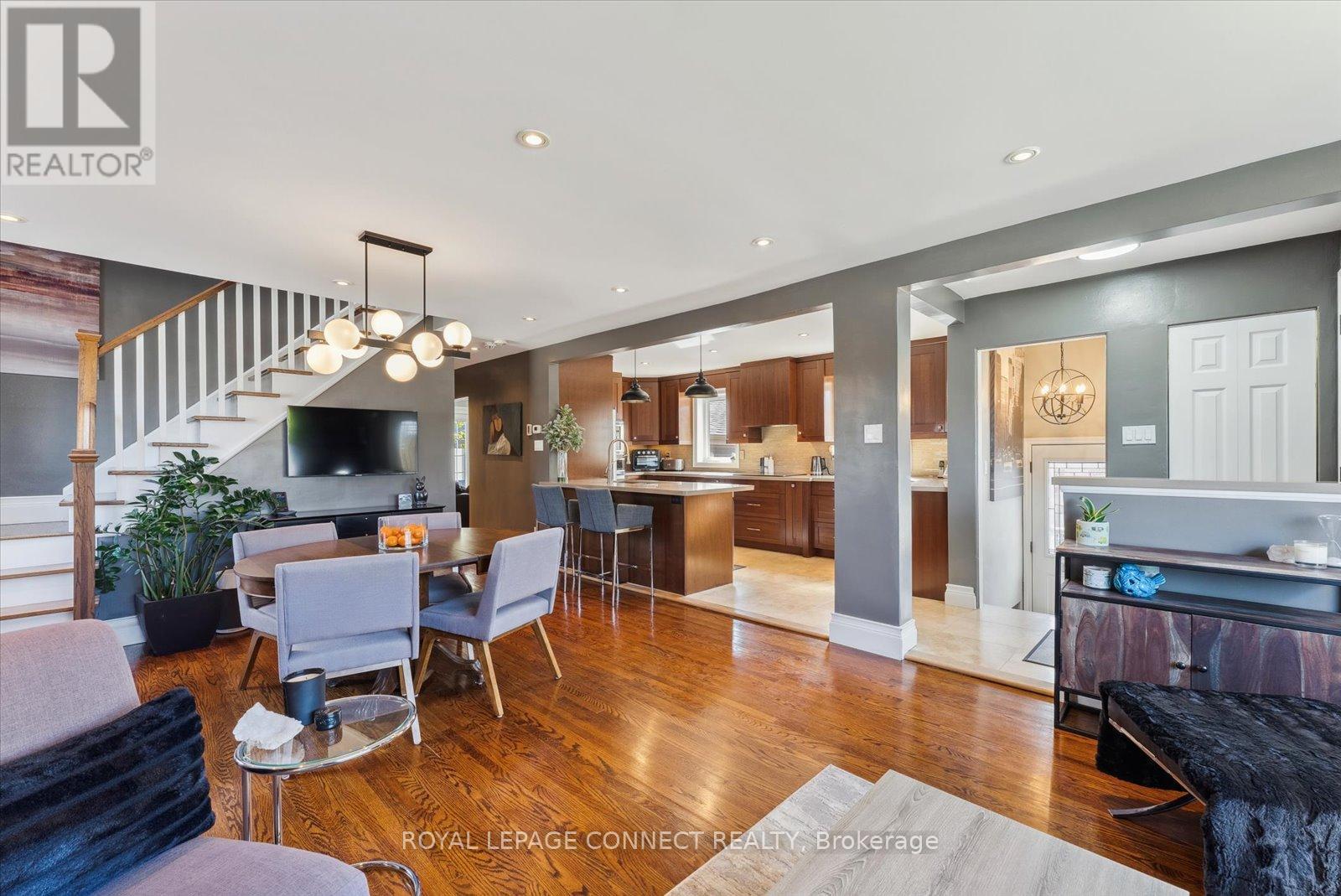 47 Brenda Crescent, Toronto, Ontario  M1K 3C5 - Photo 8 - E12369146