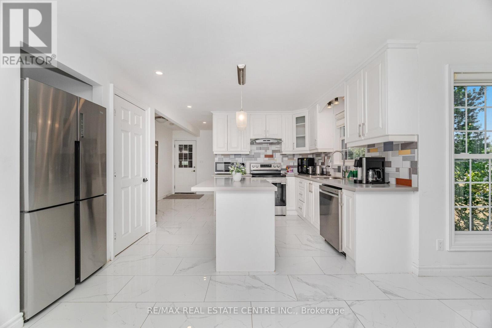 720 Lincoln Avenue, Niagara-On-The-Lake, Ontario  L0S 1S0 - Photo 18 - X12369029