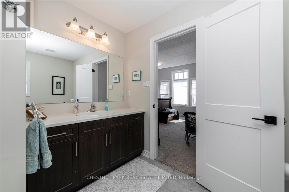 64 Foley Crescent, Collingwood, Ontario  L9Y 3B7 - Photo 11 - S12369214