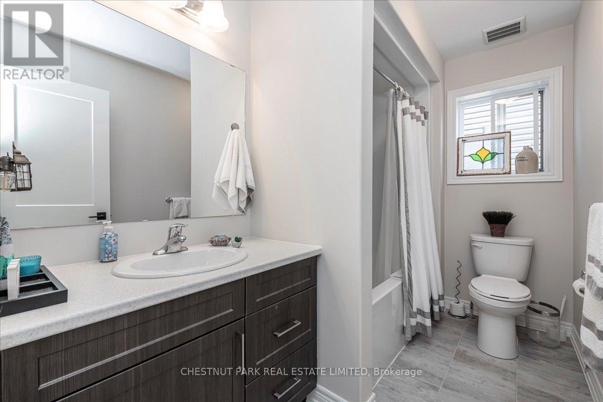 64 Foley Crescent, Collingwood, Ontario  L9Y 3B7 - Photo 14 - S12369214