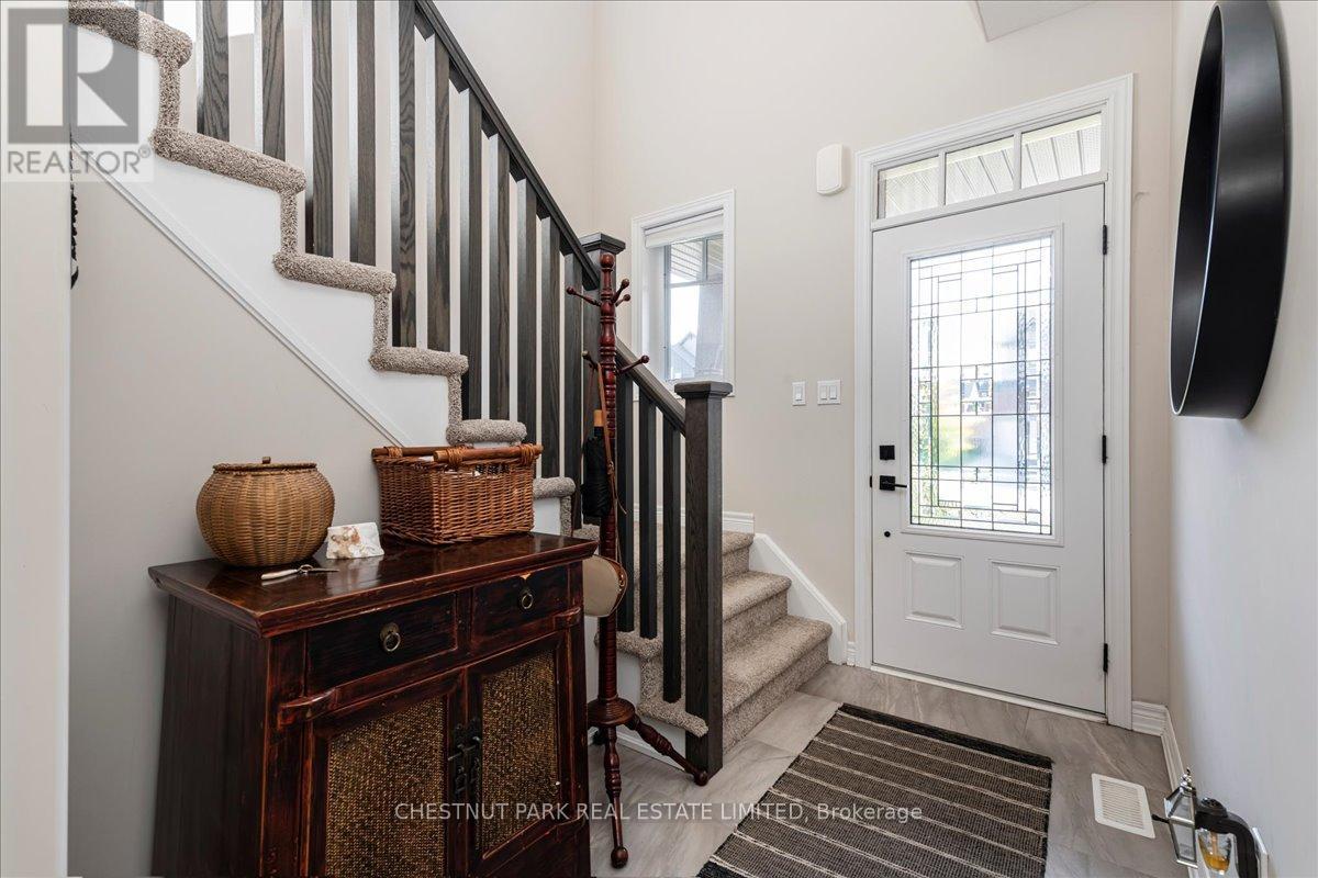 64 Foley Crescent, Collingwood, Ontario  L9Y 3B7 - Photo 2 - S12369214