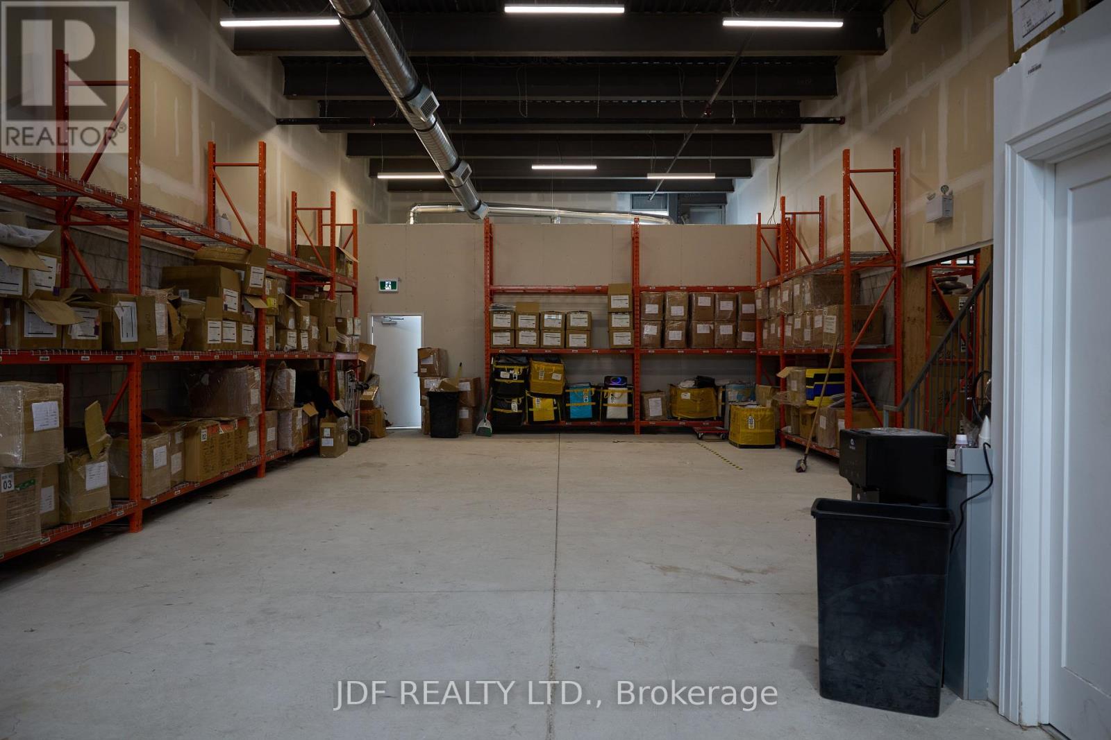 16/17 - 5270 Solar Drive, Mississauga (Airport Corporate), Ontario  L4W 5M8 - Photo 11 - W12369147