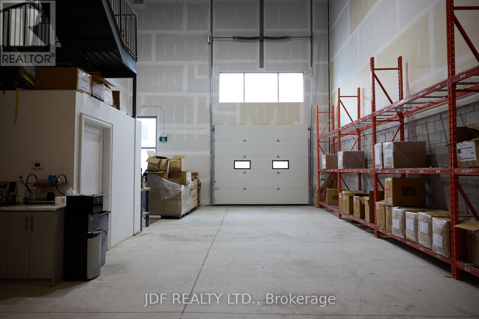 16/17 - 5270 Solar Drive, Mississauga (Airport Corporate), Ontario  L4W 5M8 - Photo 3 - W12369147