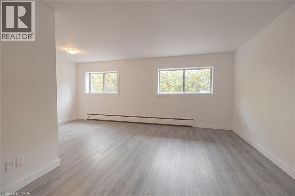 141 Kipling Avenue, Kitchener, Ontario  N2C 2B8 - Photo 5 - 40758535