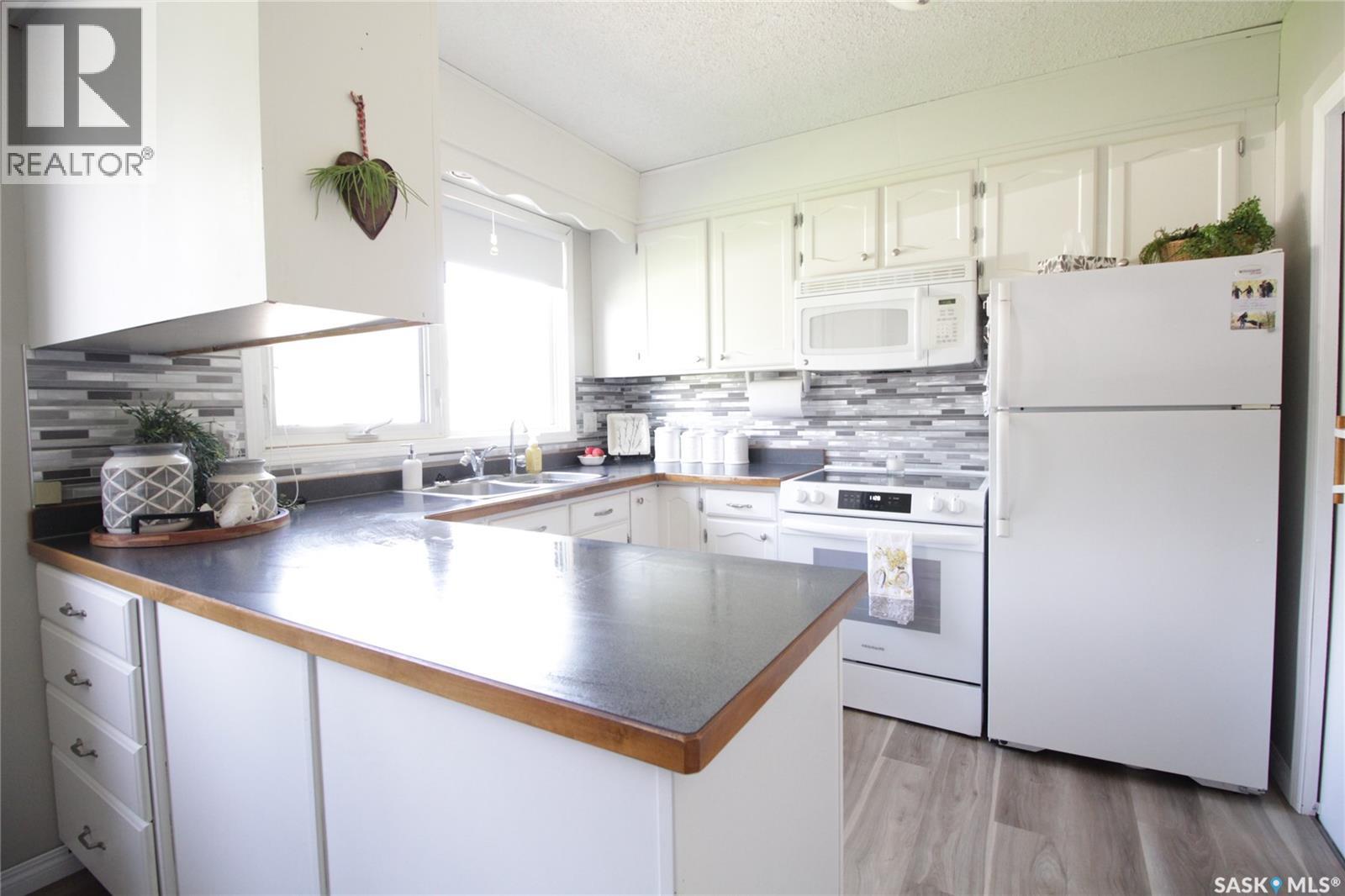 305 Alexander Street, Rocanville, Saskatchewan  S0A 3L0 - Photo 4 - SK013478