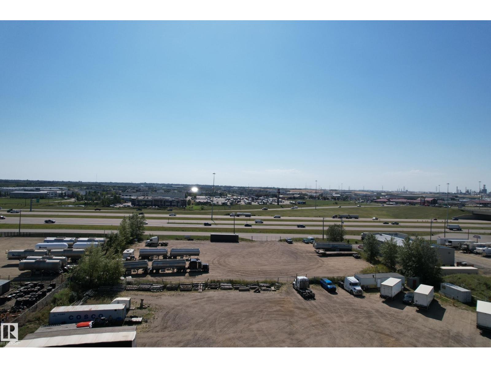 2004 Yellowhead Tr Ne, Edmonton, Alberta  T8S 1B4 - Photo 15 - E4455120