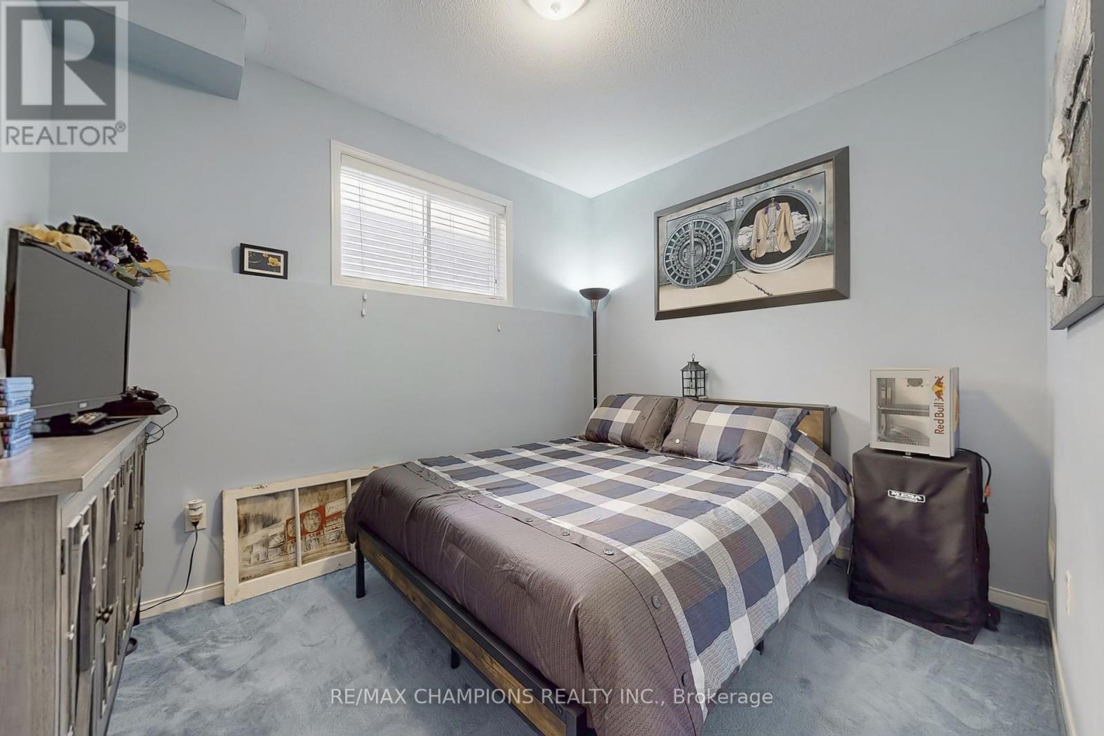 36 Baybrook Road, Brampton, Ontario  L7A 1M1 - Photo 35 - W12365221