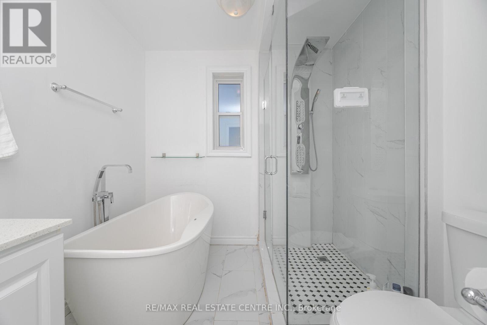 720 Lincoln Avenue, Niagara-On-The-Lake, Ontario  L0S 1S0 - Photo 40 - X12369029