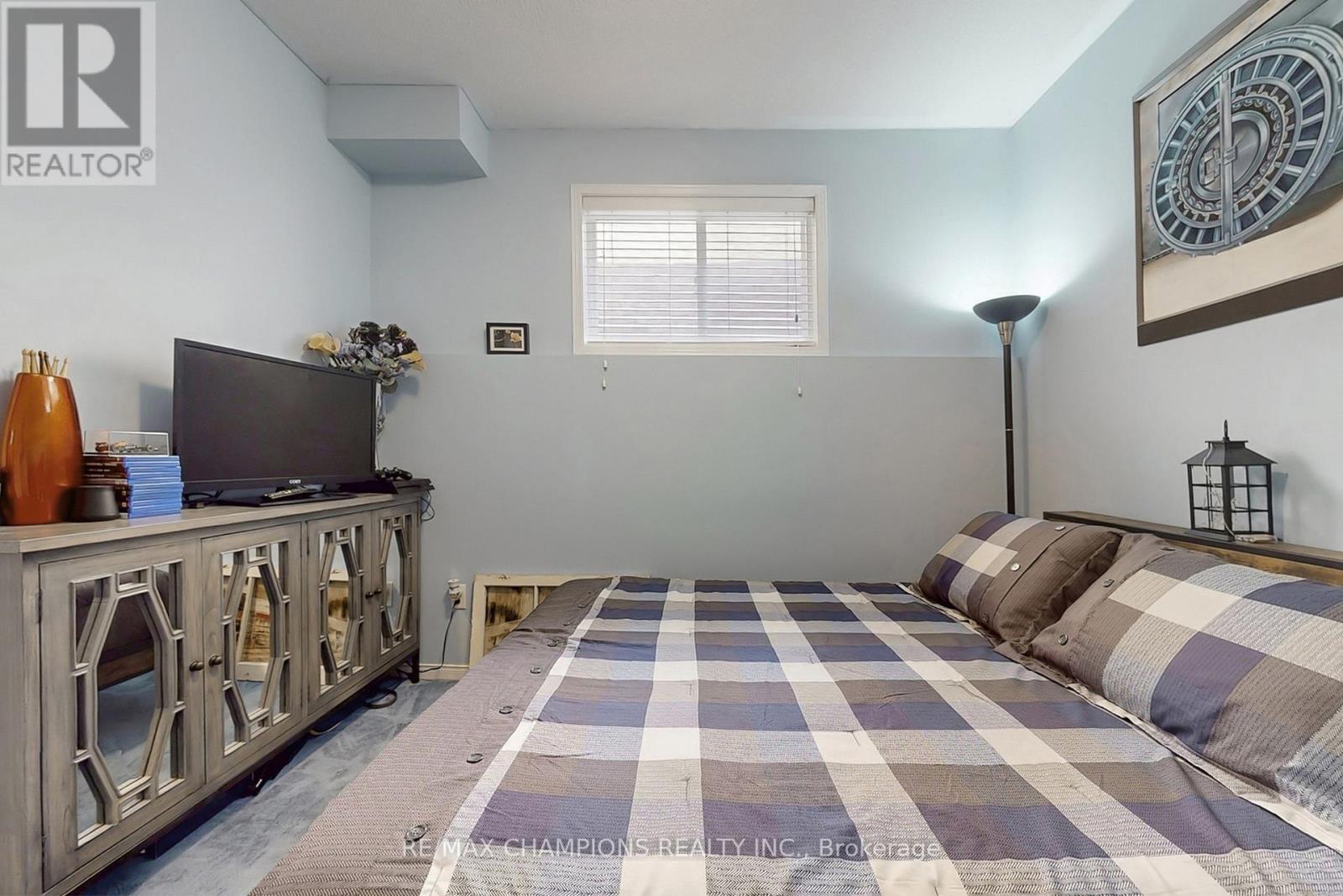 36 Baybrook Road, Brampton, Ontario  L7A 1M1 - Photo 36 - W12365221