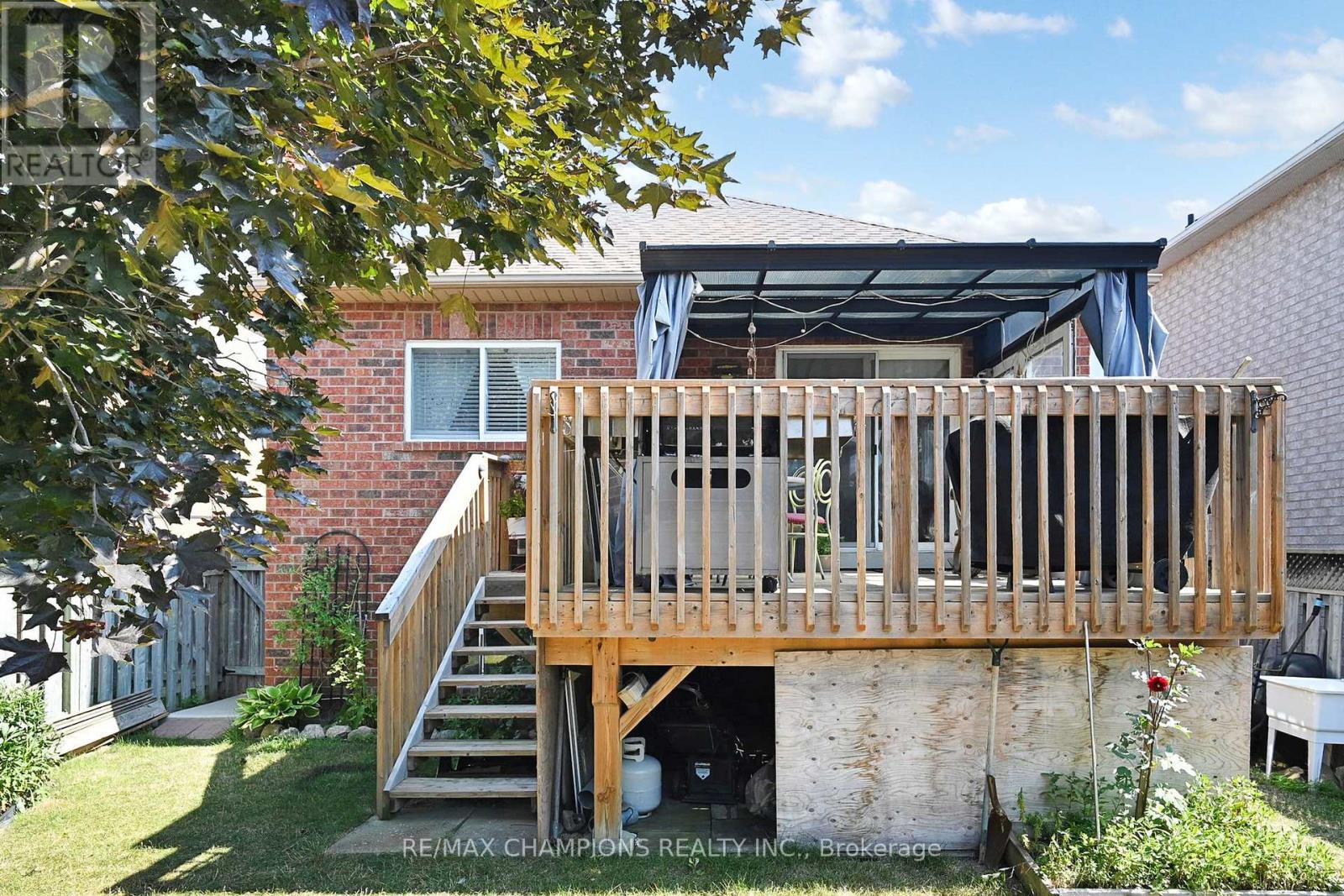 36 Baybrook Road, Brampton, Ontario  L7A 1M1 - Photo 45 - W12365221