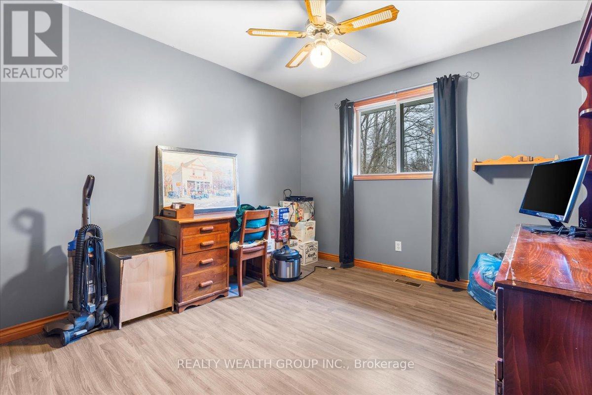 72 Halloway Road, Quinte West, Ontario  K0K 3E0 - Photo 16 - X12369154