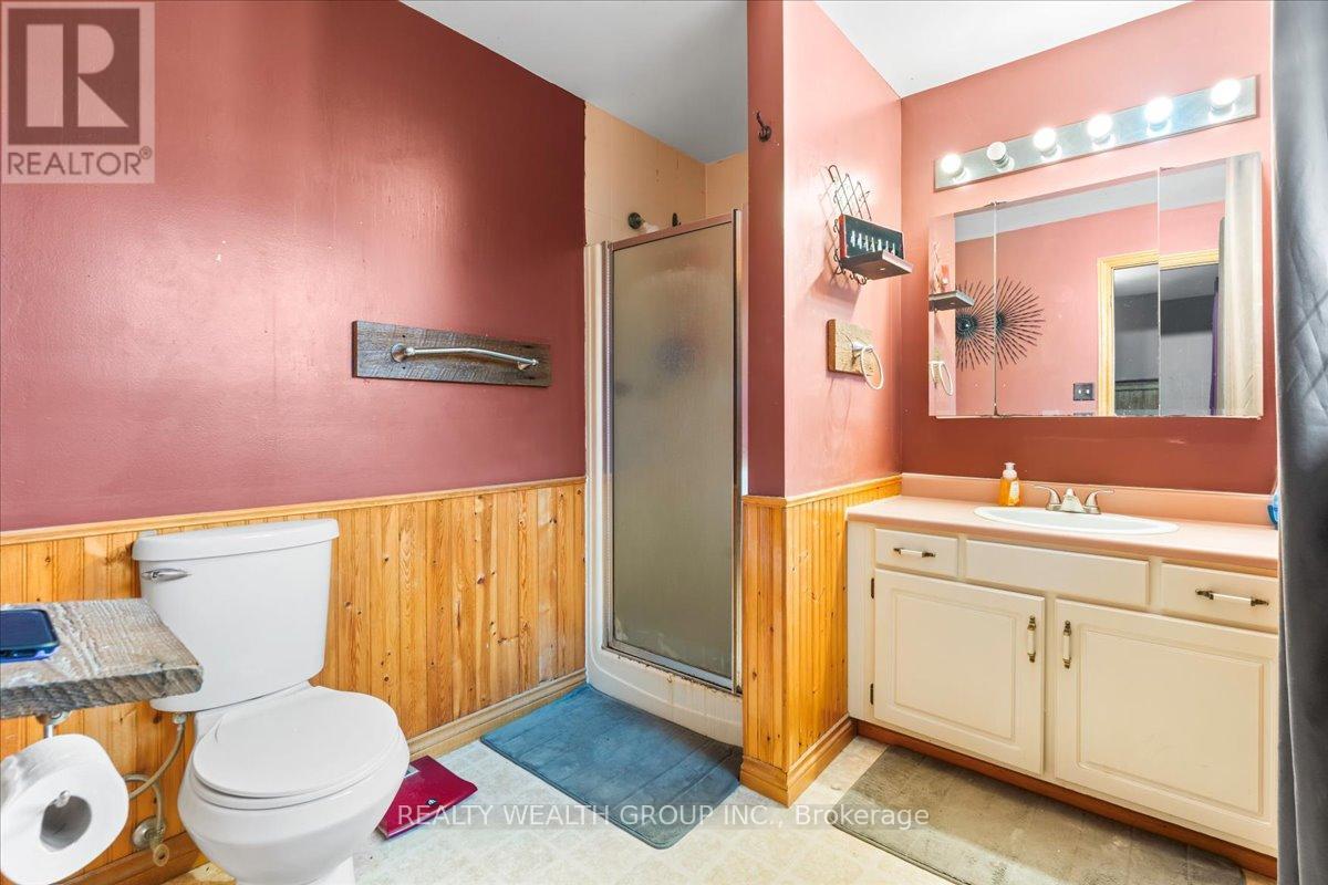 72 Halloway Road, Quinte West, Ontario  K0K 3E0 - Photo 20 - X12369154