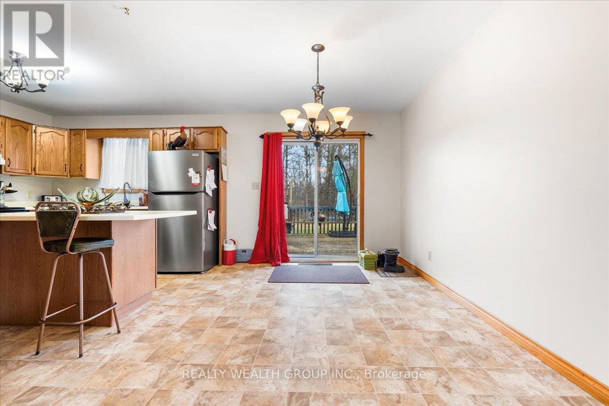 72 Halloway Road, Quinte West, Ontario  K0K 3E0 - Photo 6 - X12369154