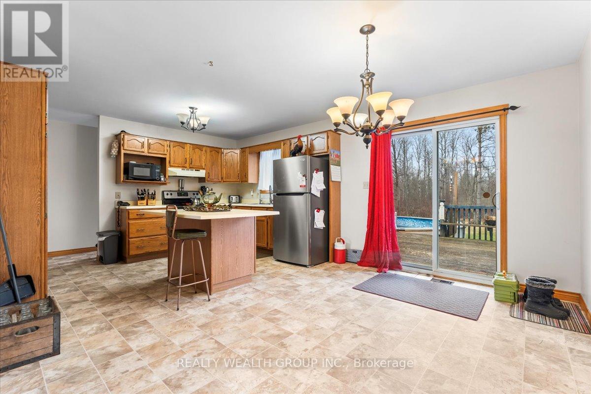 72 Halloway Road, Quinte West, Ontario  K0K 3E0 - Photo 7 - X12369154