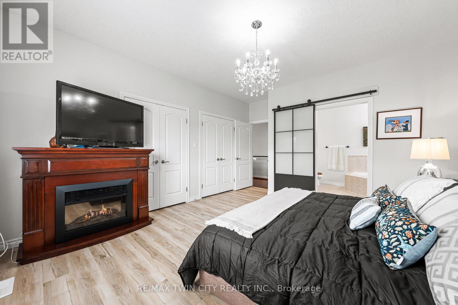 18 - 152 Devonshire Drive, Wilmot, Ontario  N3A 4J7 - Photo 22 - X12369181