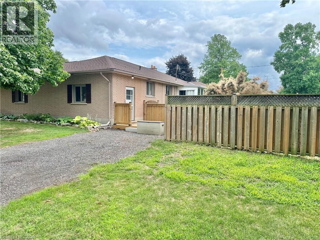 332 Spydell Street N, Delhi, Ontario  N4B 2T7 - Photo 4 - 40764444