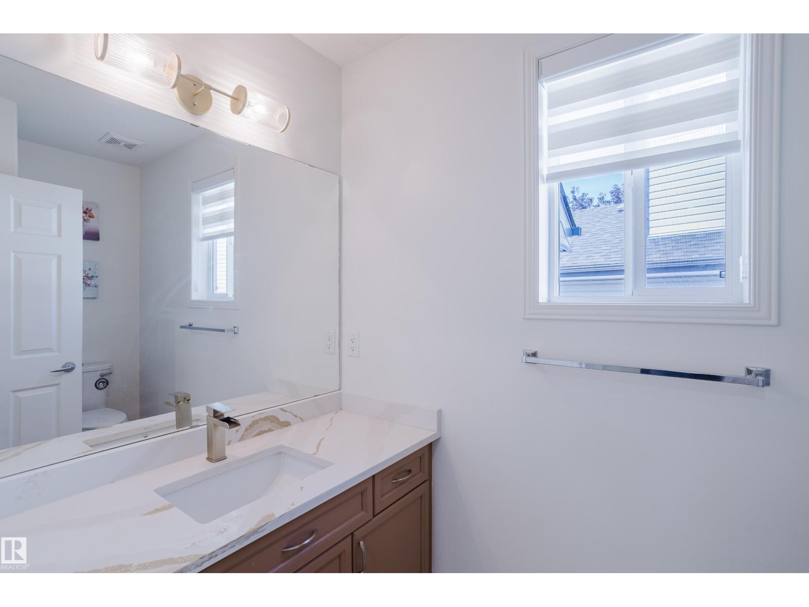 1665 Glastonbury Bv Nw, Edmonton, Alberta  T5T 6P3 - Photo 18 - E4455121