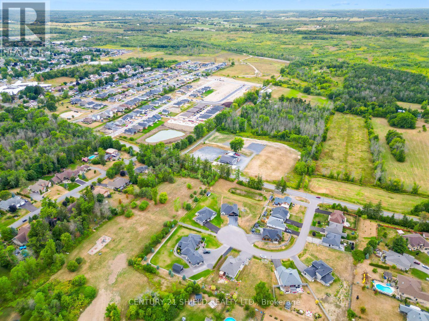 7 Matthew Kieran Crescent, South Stormont, Ontario  K0C 1P0 - Photo 14 - X12369235