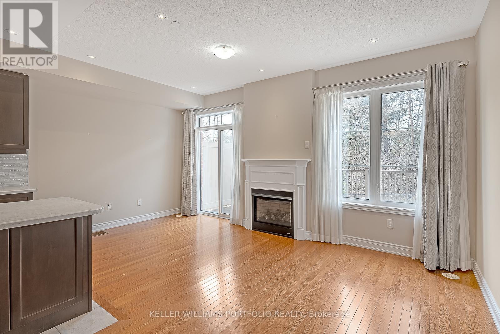 83 - 1331 Major Mackenzie Drive W, Vaughan, Ontario  L6A 4W4 - Photo 7 - N12369254