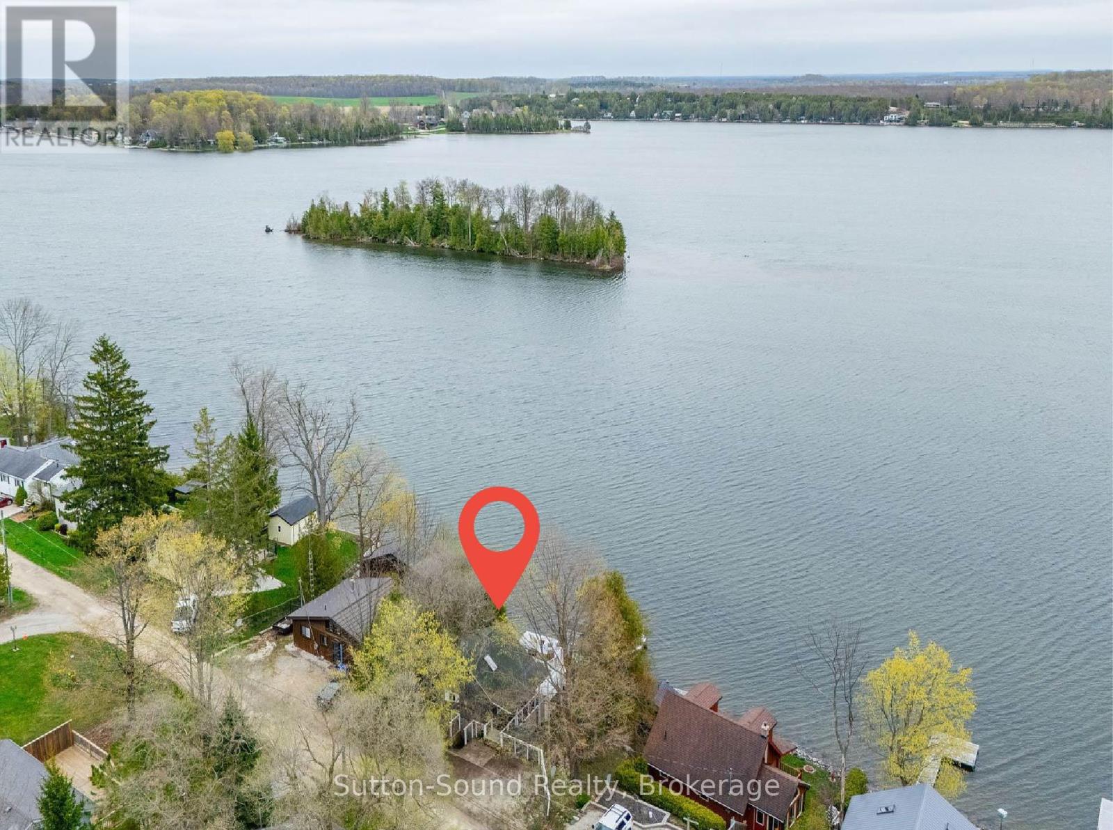 24 Islandview Drive, South Bruce Peninsula, Ontario  N0H 1A0 - Photo 1 - X12139984
