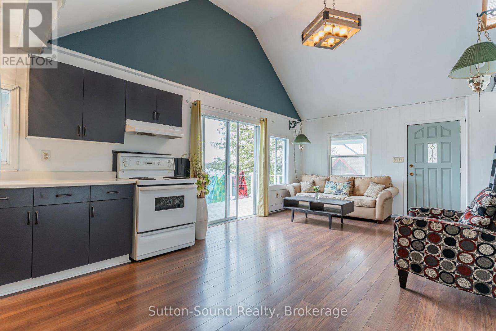24 Islandview Drive, South Bruce Peninsula, Ontario  N0H 1A0 - Photo 4 - X12139984