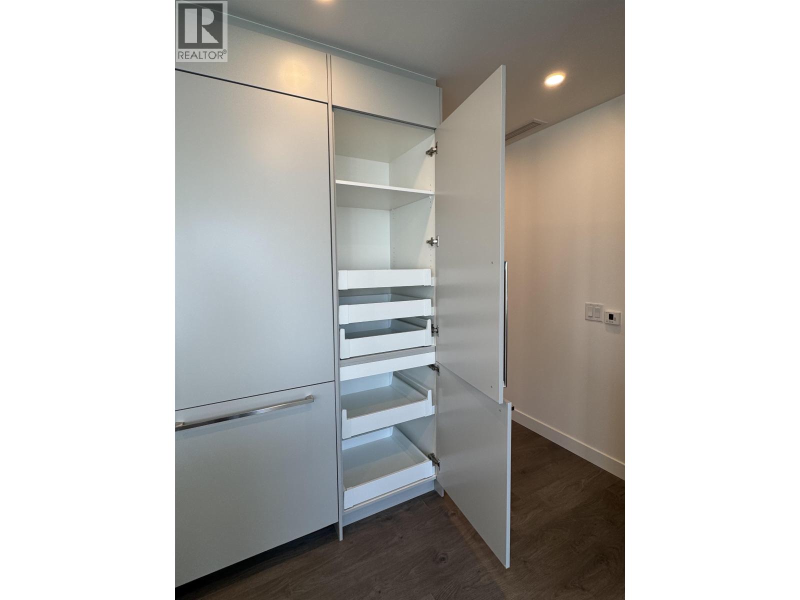 1006 6468 Willingdon Avenue, Burnaby, British Columbia  V5H 0L3 - Photo 13 - R3040245