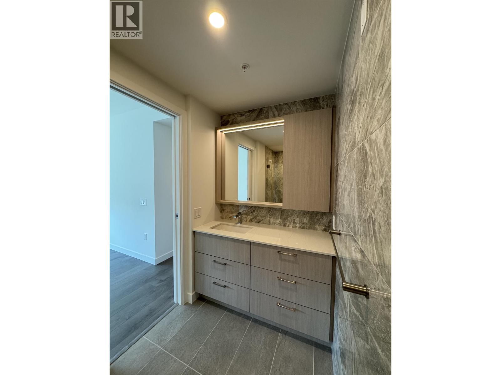 1006 6468 Willingdon Avenue, Burnaby, British Columbia  V5H 0L3 - Photo 6 - R3040245