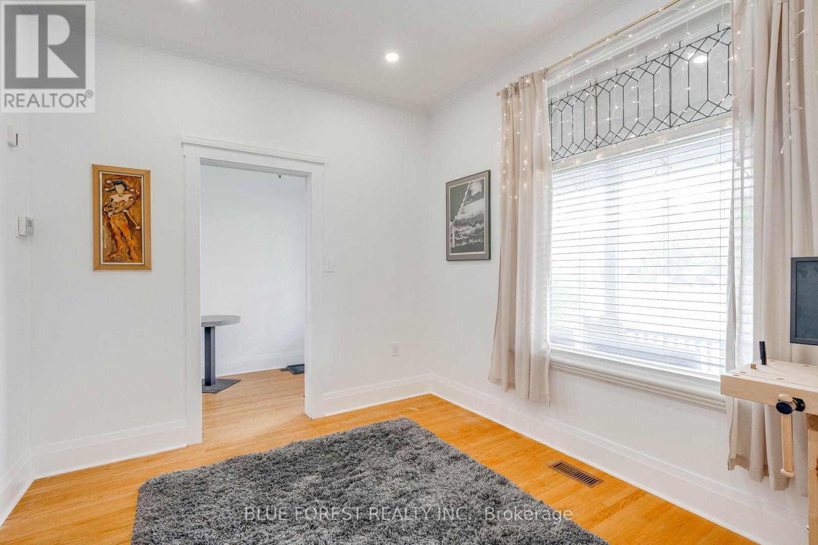 129 Duchess Avenue, London South, Ontario  N6C 1N8 - Photo 10 - X12369292