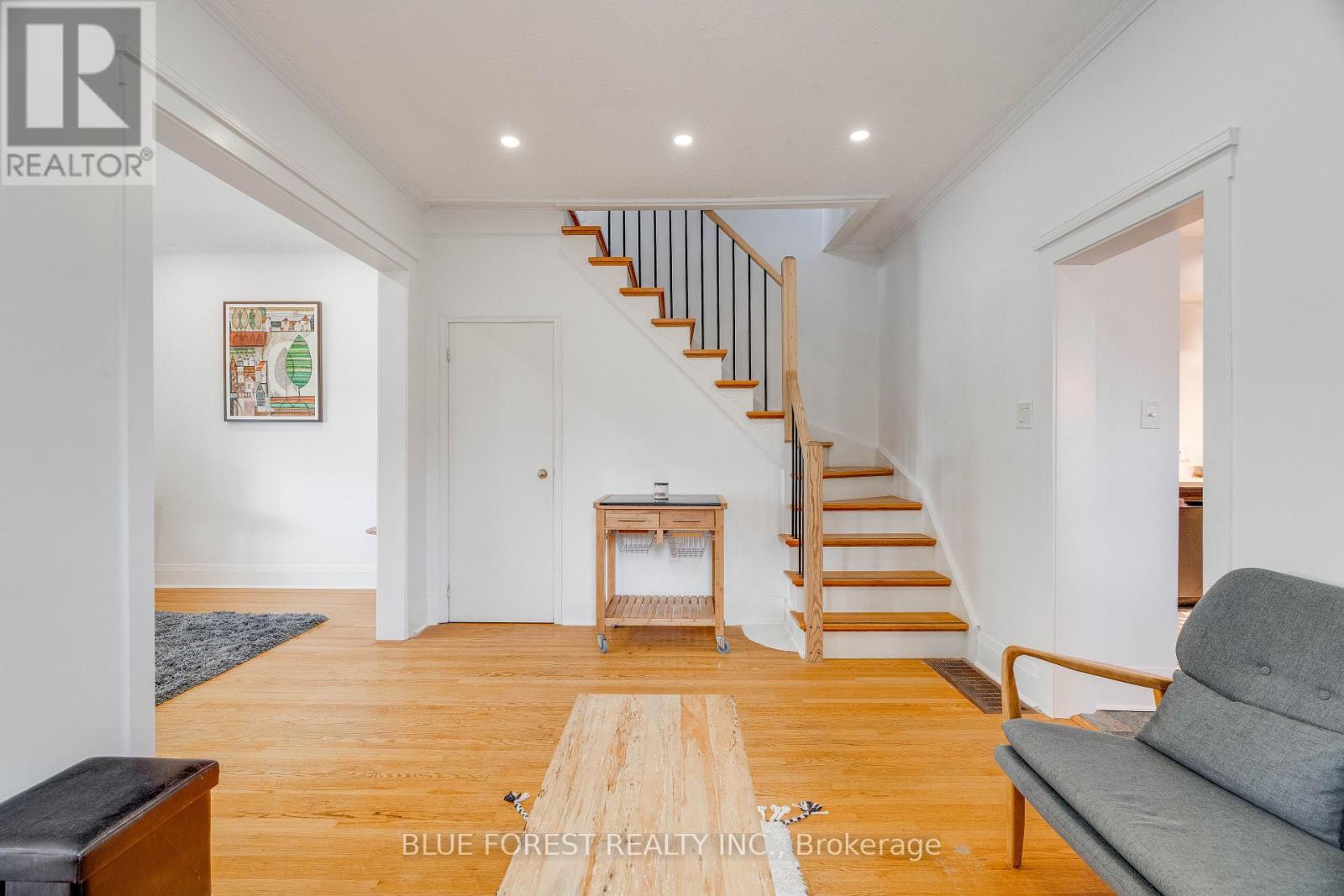 129 Duchess Avenue, London South, Ontario  N6C 1N8 - Photo 11 - X12369292